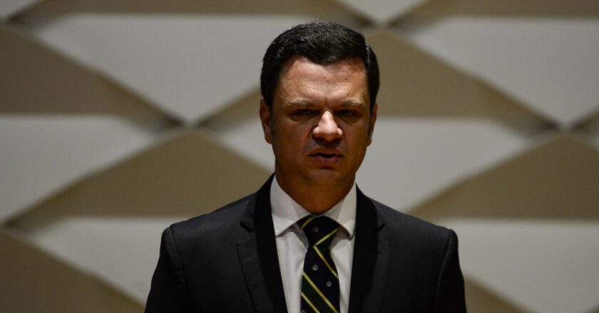 Ex-ministro da Justiça depõe à Polícia Federal nesta tarde