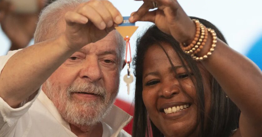 Lula assina medida provisória que retoma o Minha Casa, Minha Vida