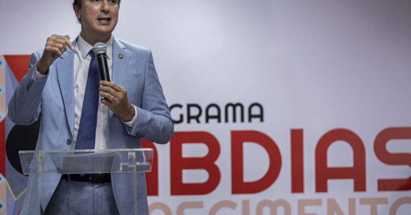 Governo anuncia recriação de programa de desenvolvimento acadêmico