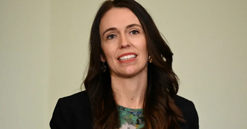 Primeira-ministra da Nova Zelândia renuncia ao cargo