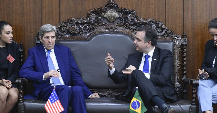 John Kerry analiza la agenda medioambiental y alianzas con Brasil