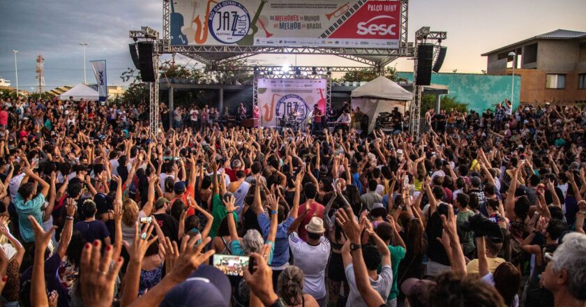 Festival reúne grandes artistas do jazz e do blues em Rio das Ostras