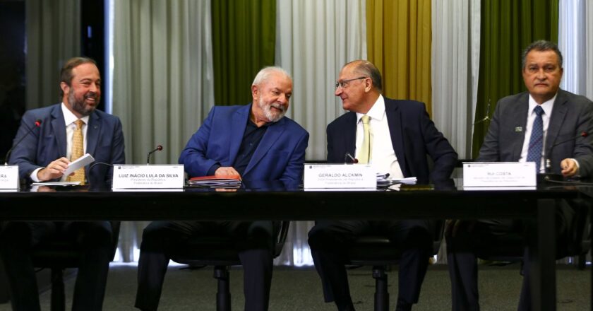 Governo cria programa para aumentar competitividade do gás natural