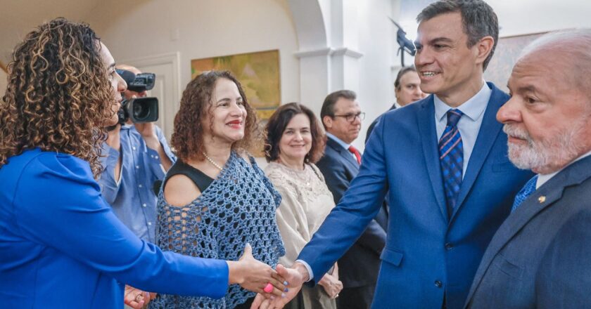 Brasil e Espanha assinam acordos em educação, trabalho e pesquisa