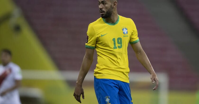 Wolverhampton anuncia acerto com o brasileiro Matheus Cunha