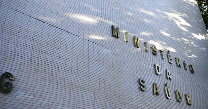 Governo quer adiantar recrutamento de médicos para distritos indígenas