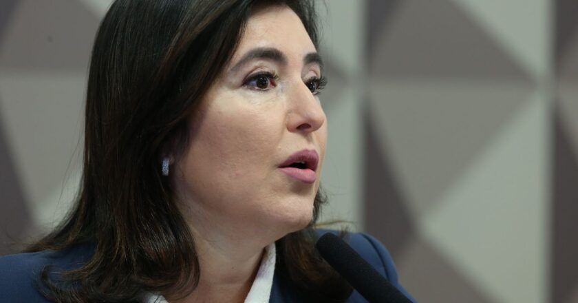 Tebet defende que reforma tributária vai fazer o Brasil crescer