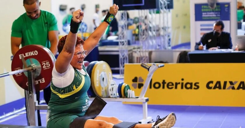 Halterofilismo Paralímpico: Naira Cruz fatura ouro na Copa do Mundo
