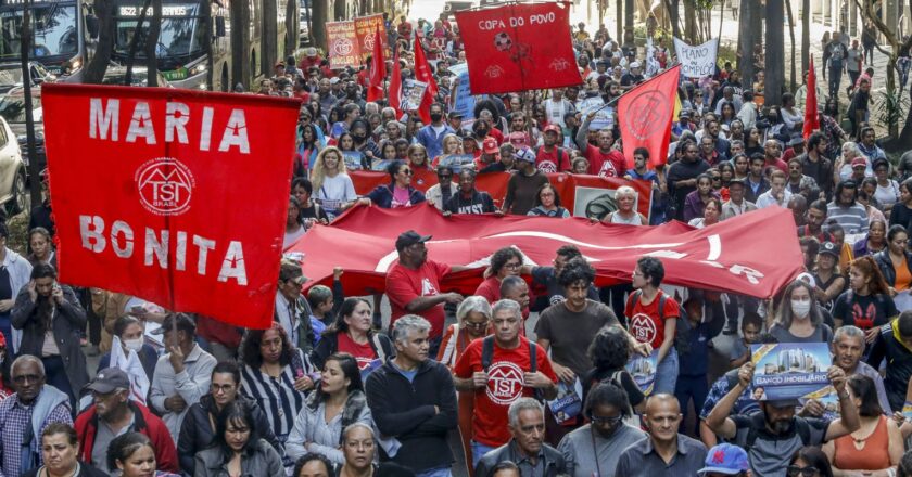 SP: oposição e movimentos sociais protestam contra Plano Diretor