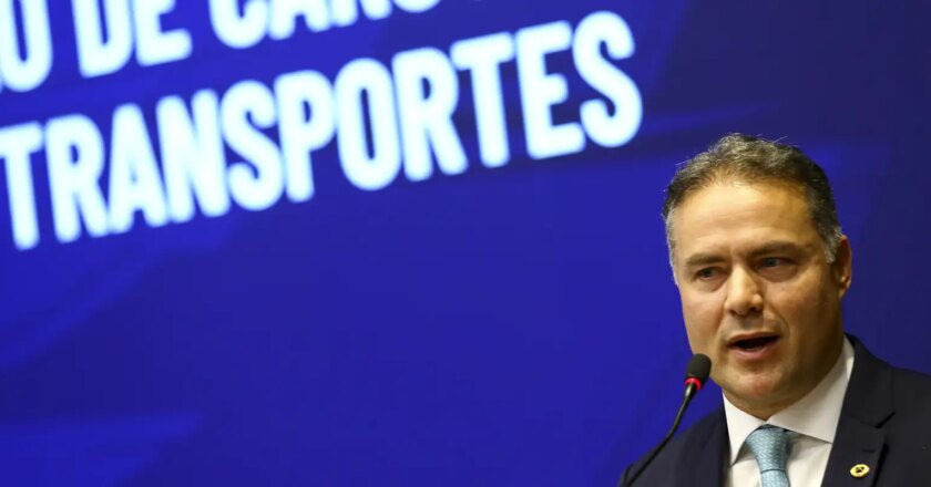 Ministro dos Transportes aposta em ampliação da malha ferroviária