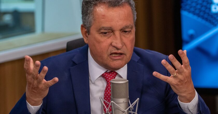 Rui Costa classifica decisão do Copom de “insensibilidade” com o povo