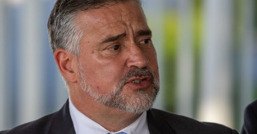 Ministro reforça papel de agências de checagem contra fake news