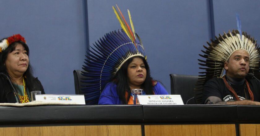 Brasil: Tierras indígenas son las que más protegen la biodiversidad