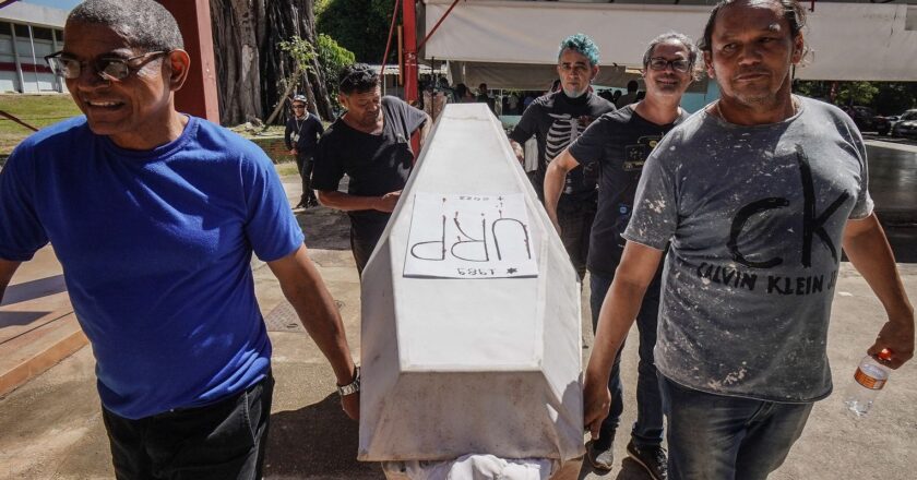 Servidores da UnB podem perder 26% da remuneração