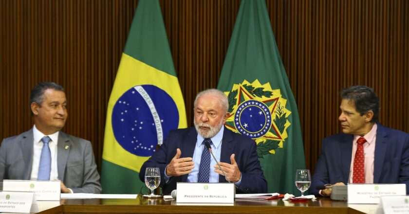 Lula: “Good money is money for construction works”