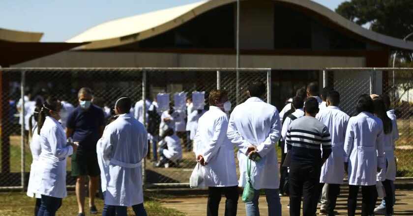 Nota de corte para 2ª etapa do Revalida 2023 é fixada em 60,722 pontos