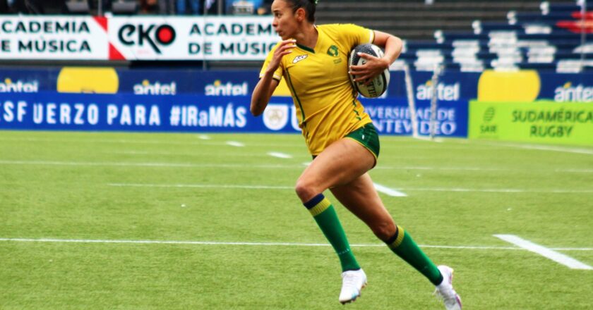 Rugby: seleção feminina leva título sul-americano e vaga à Paris 2024