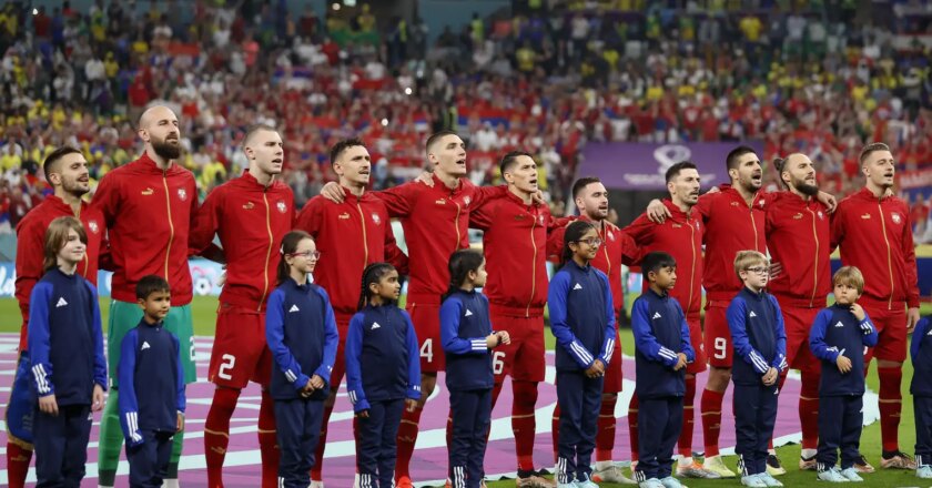 Fifa investiga Sérvia por bandeira contra independência de Kosovo