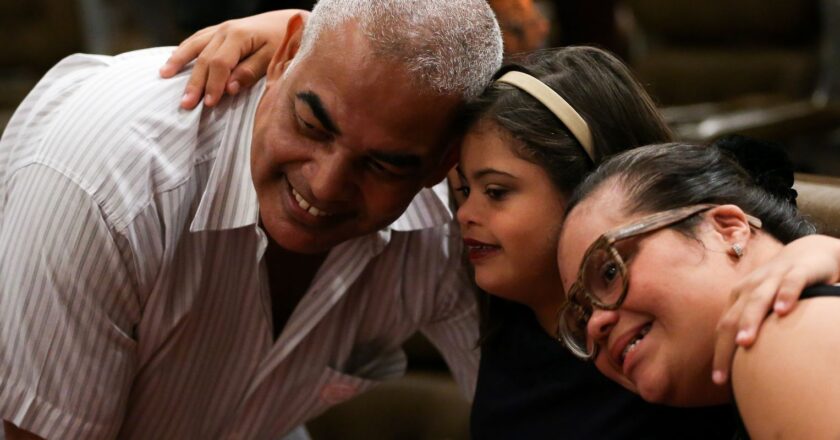 Pessoas com síndrome de Down buscam inclusão e quebra de preconceitos