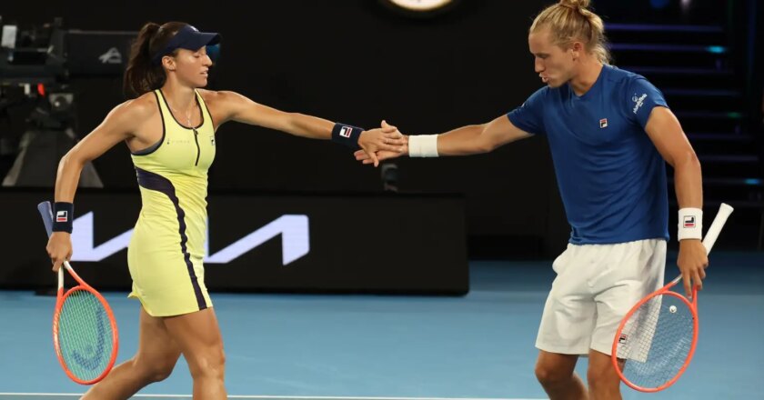 Stefani e Matos batem anfitriões e vão à semi do Aberto da Austrália