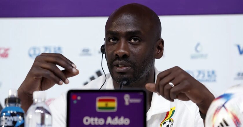 Desempenho na Copa mostra que África merece mais vagas, diz Otto Addo
