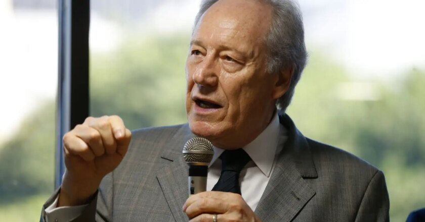 Ministro leva ao Congresso propostas que atualizam Lei do Impeachment