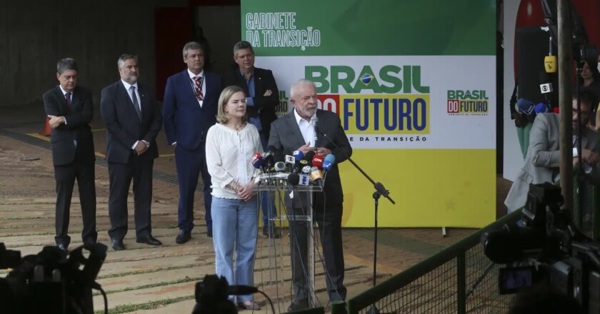 Equipe econômica terá autonomia, mas eu que fui eleito, diz Lula