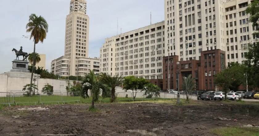 Comlurb recolhe 22 toneladas de lixo em acampamento desmontado no Rio