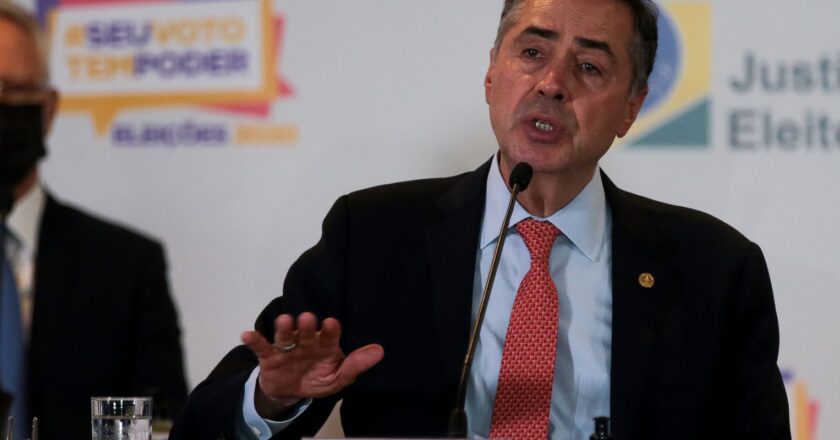 Roberto Barroso deixa UTI em Brasília