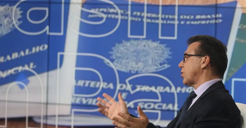 Salário mínimo deve ter novo reajuste no dia 1º maio