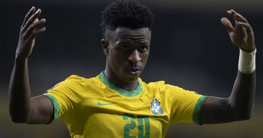 Vini, Neymar e Debinha estão entre indicados ao prêmio Fifa The Best