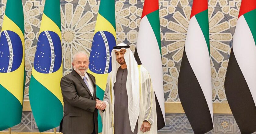 Em Abu Dhabi, Lula negocia acordos comerciais e de meio ambiente